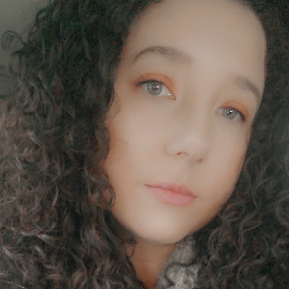 Meet your Posher, Sophia